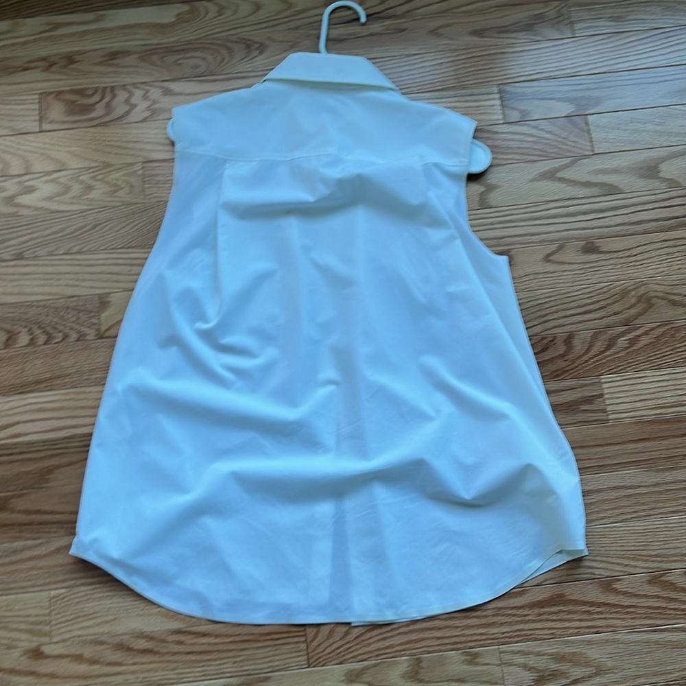 Athleta Button Down Tank Top - image 4